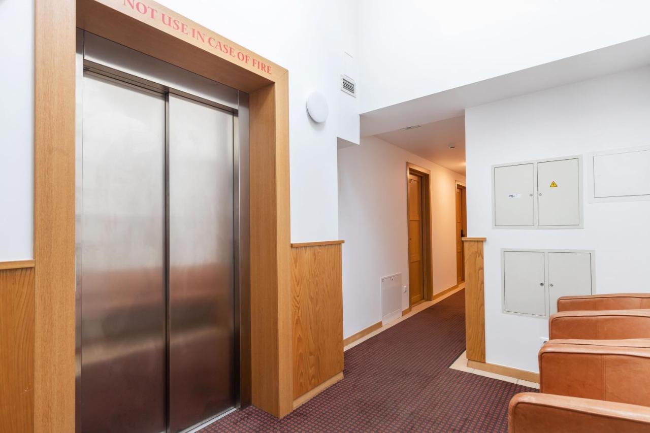 Cathedral Apartments By Reside Baltic Vilnius Exterior foto