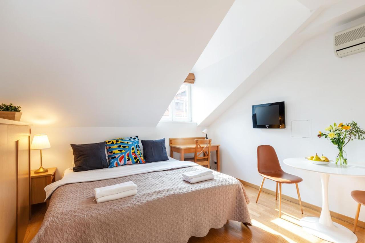 Cathedral Apartments By Reside Baltic Vilnius Exterior foto