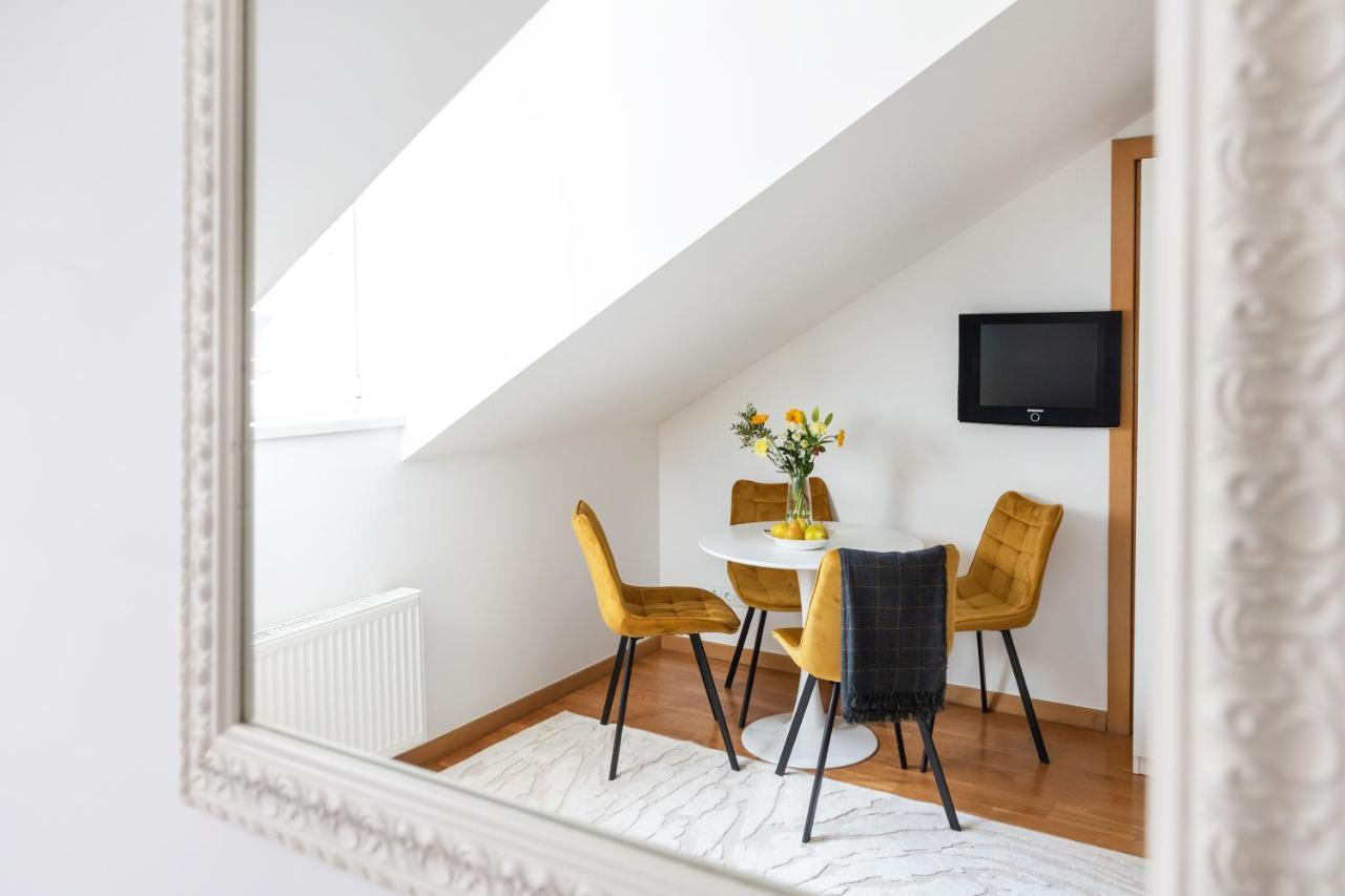 Cathedral Apartments By Reside Baltic Vilnius Exterior foto